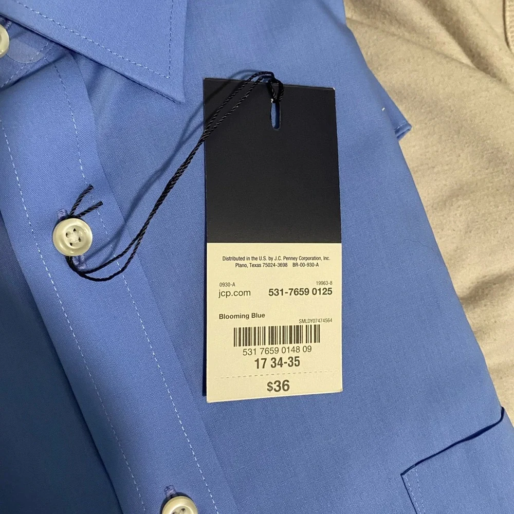 Stafford Men's Blue Dress Shirt - Picture 3 of 4